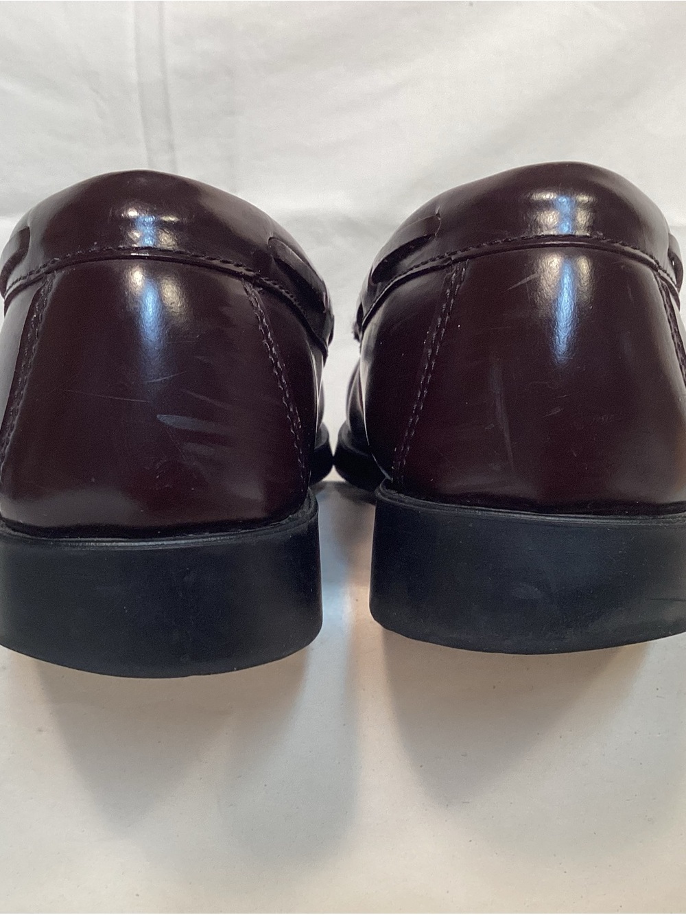 G H Bass Weejuns Marietta Women’s Burgundy Tassel Kiltie Loafers Size 9 - Picture 7 of 9